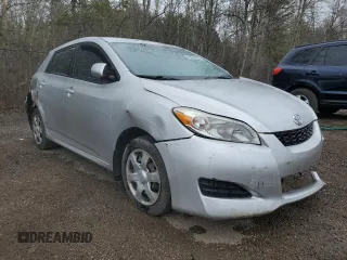 2009 Toyota Matrix S z VIN 2T1KE40E59C006733, wystawiony jako Copart lot #55076015 z przebiegiem 209 724 mil mil oraz Szkoda całkowita • Salvage title. Historia ofert i sprzedaży dostępna na DreamBid. Obrazek 4.