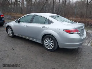 2011 Mazda Mazda6 i Touring with VIN 1YVHZ8CH3B5M04063, listed as a IAAI auction lot 41955922 with 151,409 mi miles. Bid and sale history available at carsss.com. Image 3.
