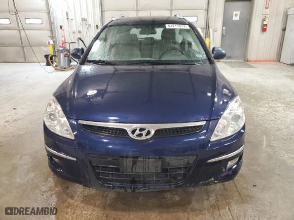 2011 Hyundai Elantra Touring SE with VIN KMHDC8AE0BU092798, listed as a Copart auction lot 84217814 with 182,987 mi miles and Salvage Title. Bid and sale history available at carsss.com. Image 5.