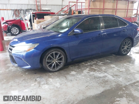 2015 Toyota Camry XLE with VIN 4T1BF1FK7FU950195, listed as a IAAI auction lot 41976565 with 113,071 mi miles and . Bid and sale history available at DreamBid. Image 17.
