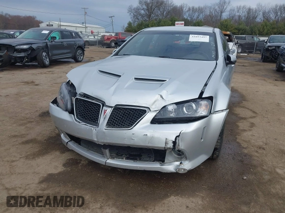 2009 Pontiac G8 GT with VIN 6G2EC57Y29L198556, listed as a IAAI auction lot 41893497 with 82,842 mi miles. Bid and sale history available at carsss.com. Image 6.