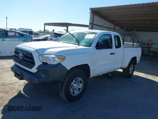 2017 Toyota Tacoma SR z VIN 5TFRX5GN8HX092723, wystawiony jako IAAI lot #41862331 z przebiegiem 114 772 mil mil oraz . Historia ofert i sprzedaży dostępna na DreamBid. Obrazek 17.