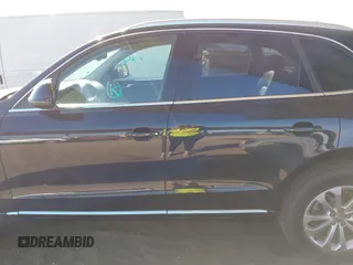 2014 Audi Q5 Premium Plus with VIN WA1LFBFP2EA074446, listed as a IAAI auction lot 41841181 with 157,810 mi miles. Bid and sale history available at carsss.com. Image 13.
