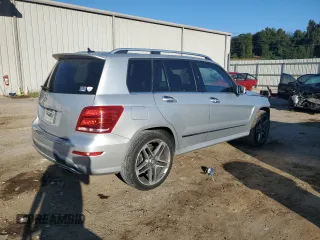 2014 Mercedes-Benz GLK 350 with VIN WDCGG5HBXEG210062, listed as a Copart auction lot 74727644 with 160,984 mi miles and Salvage Title. Bid and sale history available at DreamBid. Image 3.