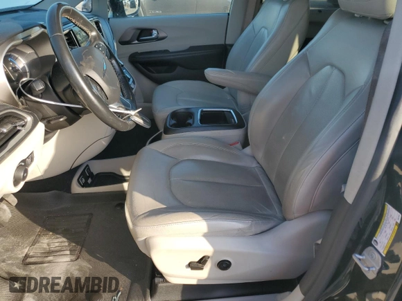 2021 Chrysler Pacifica Hybrid Touring L with VIN 2C4RC1L76MR578340, listed as a Copart auction lot 54748445 with 137,390 mi miles and Salvage title. Bid and sale history available at DreamBid. Image 7.