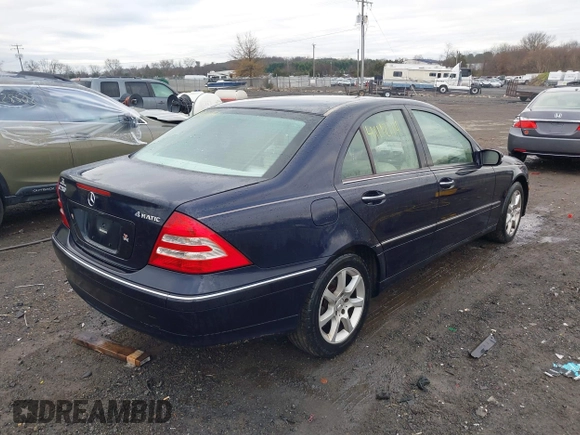 2007 Mercedes-Benz C 280 Luxury with VIN WDBRF92H67F903191, listed as a IAAI auction lot 41112114 with 125,519 mi miles and . Bid and sale history available at DreamBid. Image 4.