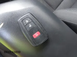 2018 Toyota C-HR XLE with VIN JTNKHMBX3J1010211, listed as a IAAI auction lot 40799443 with 104,148 mi miles. Bid and sale history available at carsss.com. Image 11.