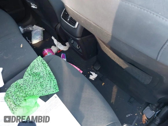 2019 Kia Sorento LX with VIN 5XYPGDA34KG526946, listed as a IAAI auction lot 40771761 with 132,260 mi miles and . Bid and sale history available at DreamBid. Image 8.