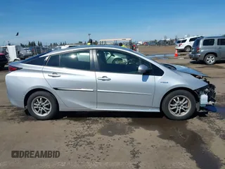 2018 Toyota Prius Two with VIN JTDKARFU6J3554096, listed as a IAAI auction lot 41856090 with 129,873 mi miles. Bid and sale history available at carsss.com. Image 14.
