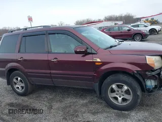 2008 Honda Pilot EX-L with VIN 5FNYF18508B015960, listed as a IAAI auction lot 41511626 with 207,141 mi miles. Bid and sale history available at carsss.com. Image 13.