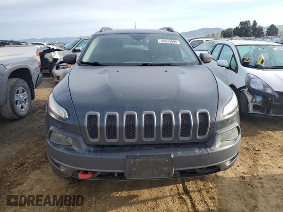 2017 Jeep Cherokee Trailhawk L Plus with VIN 1C4PJMBB1HW518788, listed as a Copart auction lot 49539005 with 237,662 mi miles and Salvage Title. Bid and sale history available at carsss.com. Image 5.