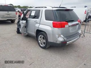 2012 GMC Terrain SLT-2 with VIN 2GKALWEK7C6137672, listed as a IAAI auction lot 42194130 with Not provided miles and . Bid and sale history available at DreamBid. Image 3.