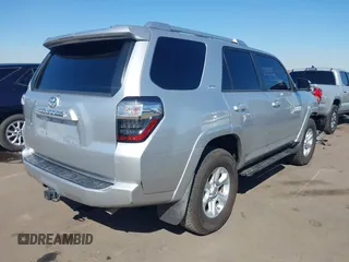 2015 Toyota 4Runner Limited with VIN JTEBU5JR0F5216462, listed as a IAAI auction lot 41665409 with 100,447 mi miles and . Bid and sale history available at carsss.com. Image 4.