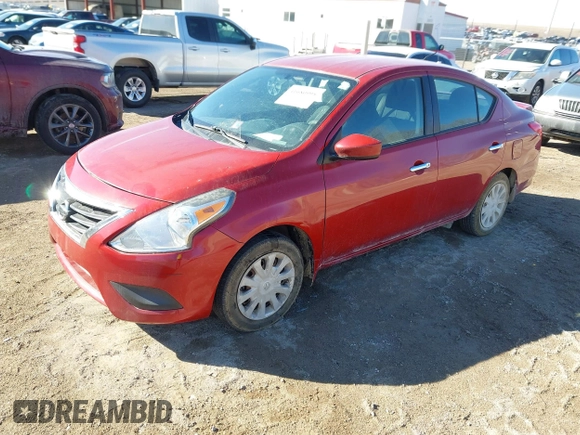 2015 Nissan Versa S Plus with VIN 3N1CN7AP1FL829662, listed as a IAAI auction lot 41680995 with 152,992 mi miles. Bid and sale history available at carsss.com. Image 2.