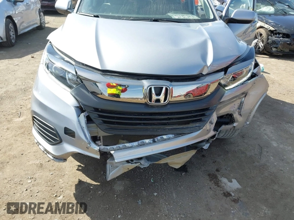 2022 Honda HR-V LX with VIN 3CZRU6H32NM736398, listed as a IAAI auction lot 41859975 with 17,573 mi miles. Bid and sale history available at carsss.com. Image 6.