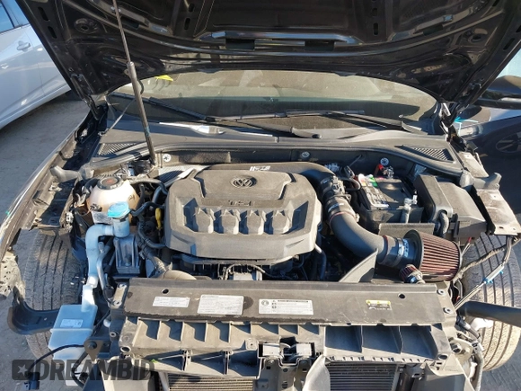 2018 Volkswagen Passat 2.0T S with VIN 1VWAA7A3XJC024371, listed as a IAAI auction lot 41399898 with 78,204 mi miles. Bid and sale history available at carsss.com. Image 10.