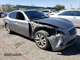 2012 Infiniti M with VIN JN1BY1AP8CM333534, listed as a Copart auction lot 68281463 with 124,182 mi miles and Salvage Title. Bid and sale history available at carsss.com. Image 4.