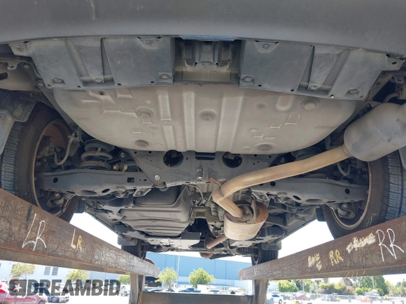 2013 Toyota RAV4 XLE z VIN 2T3WFREV8DW032228, wystawiony jako IAAI lot #42756583 z przebiegiem 222 479 mil mil oraz . Historia ofert i sprzedaży dostępna na DreamBid. Obrazek 21.