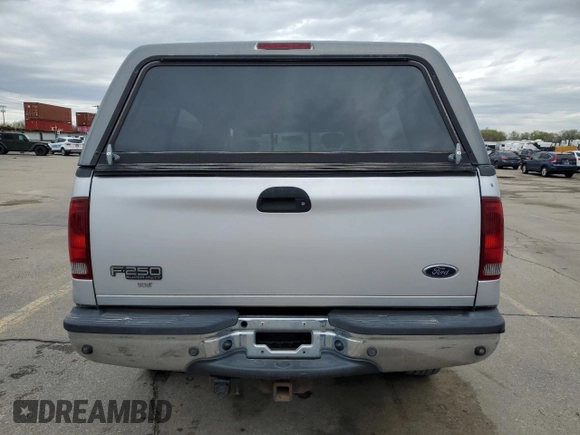 2003 Ford F-250 XL с VIN 1FTNX21PX3EC18902, выставлен на аукционе Copart как лот 50737325 с пробегом Не указан миль и Списание • Salvage title. История ставок и продаж доступна на DreamBid. Изображение 6.