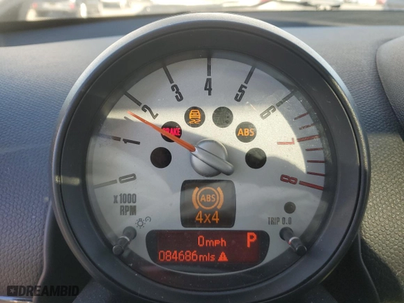 2014 MINI Cooper Paceman S with VIN WMWSS7C54EWN71981, listed as a Copart auction lot 77263444 with 84686 miles and Salvage Title. Bid and sale history available at carsss.com. Image 9.