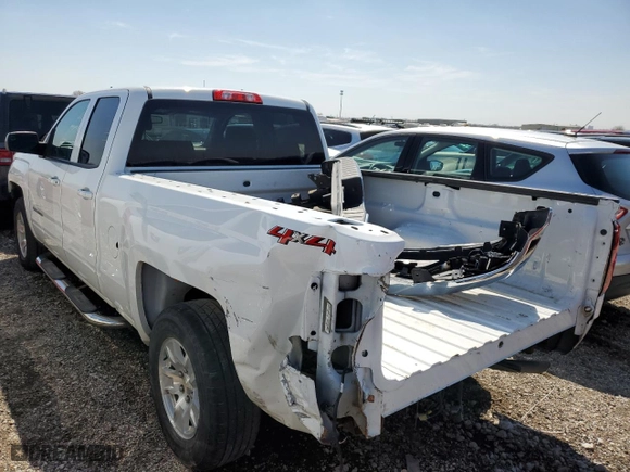 2018 Chevrolet Silverado 1500 LT with VIN 1GCVKREC5JZ161996, listed as a Copart auction lot 43926985 with 155,580 mi miles and Salvage Title. Bid and sale history available at carsss.com. Image 2.