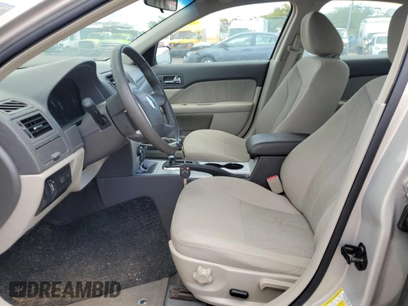 2010 Mercury Milan with VIN 3MEHM0HA6AR637611, listed as a Copart auction lot 69890354 with 23,029 mi miles and Non repairable. Bid and sale history available at DreamBid. Image 7.