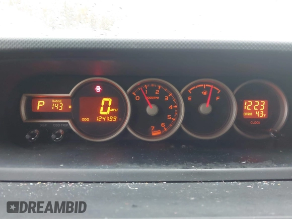 2012 Scion xB z VIN JTLZE4FE6CJ006827, wystawiony jako IAAI lot #40931979 z przebiegiem 124 199 mil mil oraz . Historia ofert i sprzedaży dostępna na DreamBid. Obrazek 7.