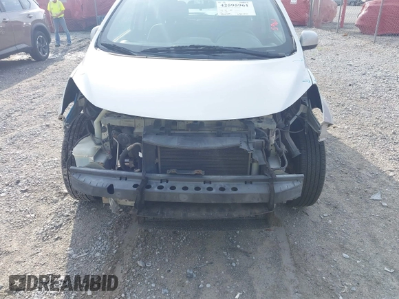2014 Nissan Note S with VIN 3N1CE2CP7EL414277, listed as a IAAI auction lot 42595961 with 236,519 mi miles and . Bid and sale history available at DreamBid. Image 6.