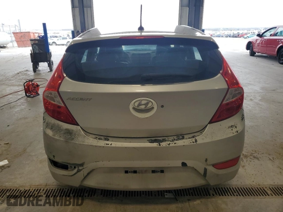 2012 Hyundai Accent SE z VIN KMHCU5AE7CU004256, wystawiony jako Copart lot #54447155 z przebiegiem 179 954 mil mil oraz Czysty tytuł • Clean title. Historia ofert i sprzedaży dostępna na DreamBid. Obrazek 6.