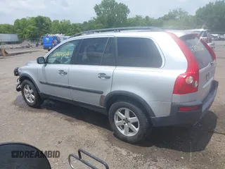 2004 Volvo XC90 z VIN YV1CM59HX41071336, wystawiony jako IAAI lot #42424564 z przebiegiem 103 673 mil mil oraz . Historia ofert i sprzedaży dostępna na DreamBid. Obrazek 14.