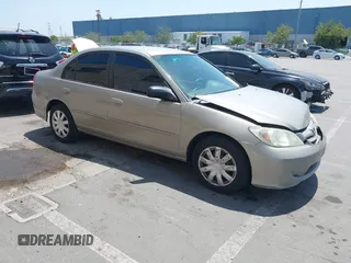 2005 Honda Civic LX z VIN 2HGES16585H611939, wystawiony jako IAAI lot #42432321 z przebiegiem 191 149 mil mil oraz . Historia ofert i sprzedaży dostępna na DreamBid. Obrazek 1.
