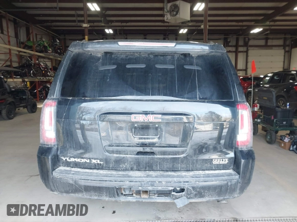2018 GMC Yukon XL SLT with VIN 1GKS2GKC2JR213729, listed as a IAAI auction lot 41633094 with 83,656 mi miles. Bid and sale history available at carsss.com. Image 16.