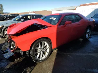 2022 Dodge Challenger GT with VIN 2C3CDZJG3NH233170, listed as a Copart auction lot 88915195 with 45,976 mi miles and Non Repairable. Bid and sale history available at carsss.com. Image 1.