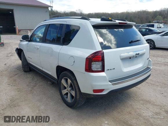 2017 Jeep Compass High Altitude with VIN 1C4NJDEB4HD176025, listed as a IAAI auction lot 42129709 with 135,812 mi miles. Bid and sale history available at carsss.com. Image 3.