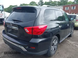 2018 Nissan Pathfinder SL z VIN 5N1DR2MM3JC664868, wystawiony jako IAAI lot #42438076 z przebiegiem 41 833 mil mil oraz . Historia ofert i sprzedaży dostępna na DreamBid. Obrazek 4.