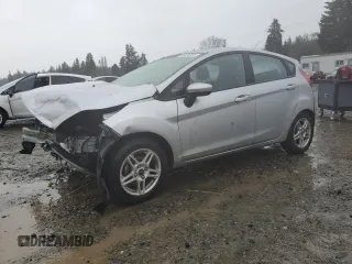 2019 Ford Fiesta SE z VIN 3FADP4EJ9KM124117, wystawiony jako Copart lot #46695335 z przebiegiem 109 080 mil mil oraz Szkoda całkowita • Salvage title. Historia ofert i sprzedaży dostępna na DreamBid. Obrazek 1.
