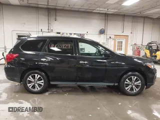 2017 Nissan Pathfinder SL with VIN 5N1DR2MM5HC636032, listed as a IAAI auction lot 41403929 with 160,232 mi miles. Bid and sale history available at carsss.com. Image 13.