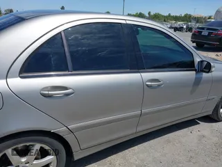 2004 Mercedes-Benz C 230 Kompressor с VIN WDBRF40J64F459900, выставлен на аукционе IAAI как лот 42500575 с пробегом 231 657 миль миль и . История ставок и продаж доступна на DreamBid. Изображение 13.
