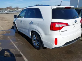 2014 Kia Sorento SX with VIN 5XYKW4A72EG449868, listed as a IAAI auction lot 41441234 with 150,244 mi miles. Bid and sale history available at carsss.com. Image 3.
