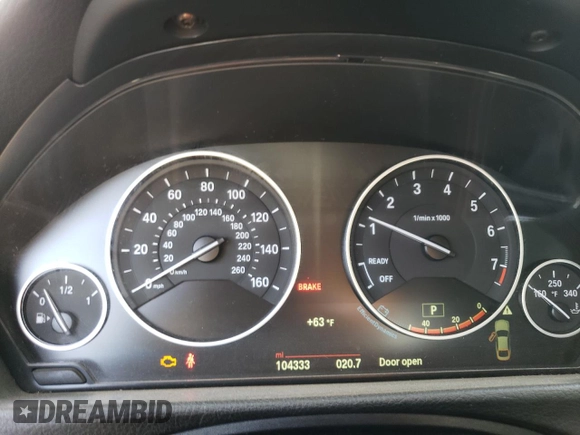 2015 BMW 4 Series 428i xDrive with VIN WBA4C9C52FG135501, listed as a Copart auction lot 51219774 with 104,333 mi miles and Salvage Title. Bid and sale history available at DreamBid. Image 9.