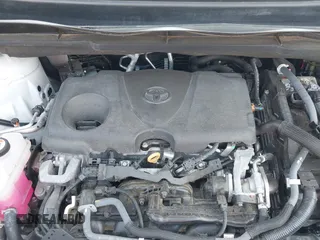 2021 Toyota Sienna XLE z VIN 5TDYRKEC6MS055675, wystawiony jako IAAI lot #42044563 z przebiegiem 7 470 mil mil oraz . Historia ofert i sprzedaży dostępna na DreamBid. Obrazek 10.