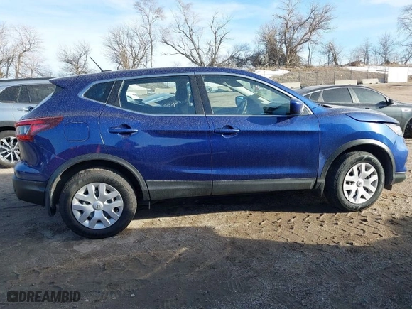 2020 Nissan Rogue Sport S with VIN JN1BJ1CW3LW375736, listed as a IAAI auction lot 41759299 with 50,312 mi miles. Bid and sale history available at carsss.com. Image 12.