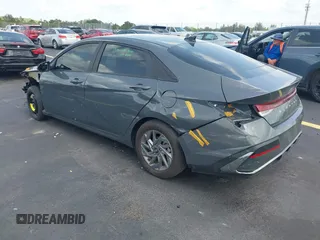 2024 Hyundai Elantra SEL with VIN KMHLM4DG6RU802179, listed as a IAAI auction lot 42432744 with 8,978 mi miles and . Bid and sale history available at DreamBid. Image 3.