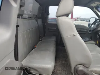 2012 Ford Super Duty F-250 SRW XL with VIN 1FT7X2A63CEA05211, listed as a Copart auction lot 43471795 with 267,550 mi miles and Salvage Title. Bid and sale history available at carsss.com. Image 10.