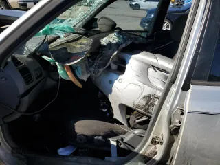 2002 Hyundai Accent GL with VIN KMHCG45C02U308425, listed as a Copart auction lot 89308715 with 0 mi miles and Salvage Title. Bid and sale history available at carsss.com. Image 7.