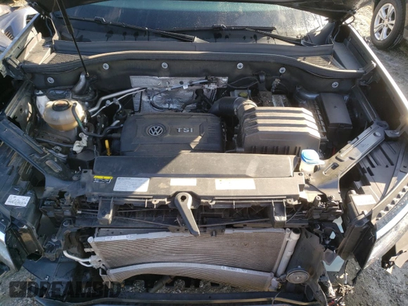 2021 Volkswagen Atlas SE with VIN 1V2JP2CA2MC559861, listed as a Copart auction lot 55724125 with 44,041 mi miles and Salvage title. Bid and sale history available at DreamBid. Image 12.