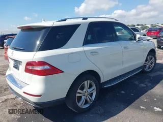 2013 Mercedes-Benz M 350 with VIN 4JGDA5JB0DA137429, listed as a IAAI auction lot 41936114 with 120,106 mi miles and . Bid and sale history available at DreamBid. Image 4.