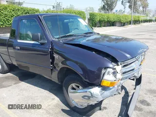 2000 Ford Ranger XL with VIN 1FTYR14V3YPB90285, listed as a IAAI auction lot 42085329 with 205,107 mi miles. Bid and sale history available at carsss.com. Image 6.