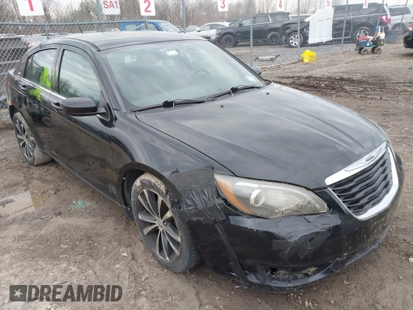 2013 Chrysler 200 Limited with VIN 1C3CCBCG4DN736817, listed as a IAAI auction lot 42146581 with 111,670 mi miles. Bid and sale history available at carsss.com. Image 1.