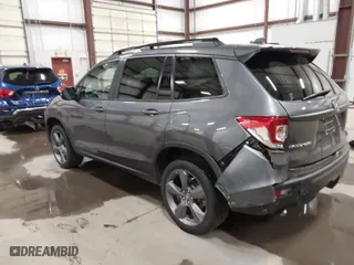 2019 Honda Passport Touring with VIN 5FNYF8H98KB007933, listed as a IAAI auction lot 41953263 with 87,614 mi miles. Bid and sale history available at carsss.com. Image 3.
